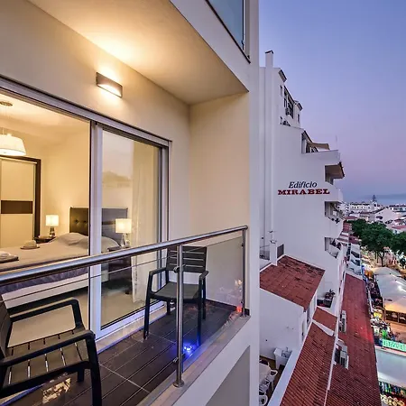 Apartment Abode At Old Town