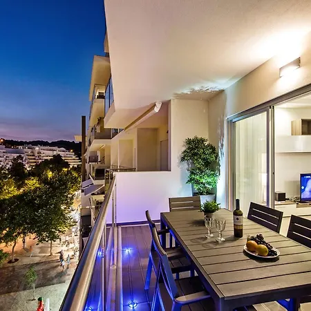 Apartment Abode At Old Town *